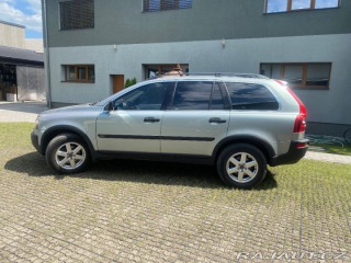 Volvo XC90 2,4 D5 AWD 120 kW 4x4 + 2004