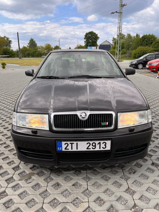 Škoda Octavia 1,8   RS