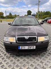 Škoda Octavia 1,8   RS