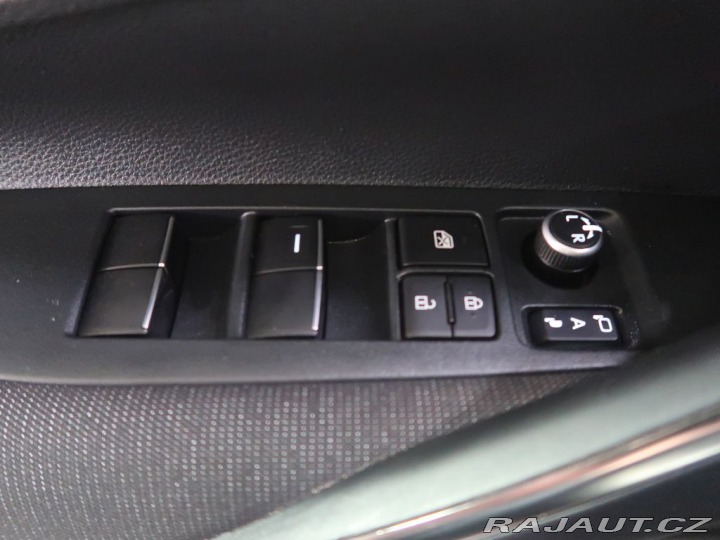 Toyota Corolla 2.0Hybrid,CZ,1Maj,Comfort 2023