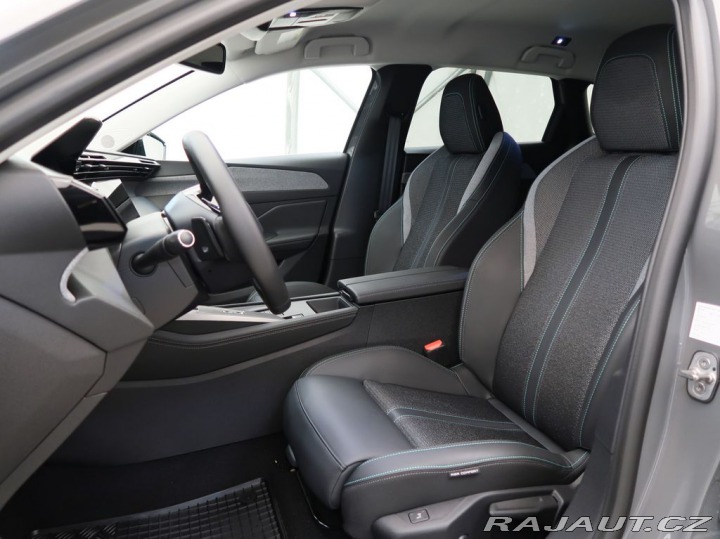Peugeot 308 1.5BlueHDi,CZ,1Maj,ALLURE 2024