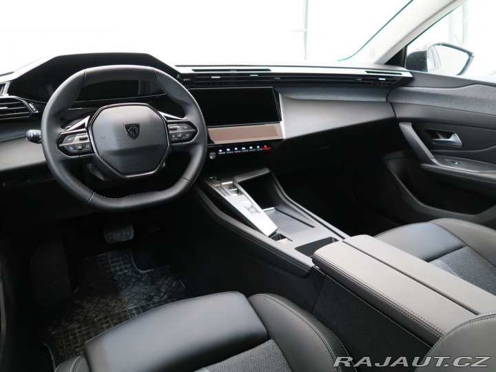 Peugeot 308 1.5BlueHDi,CZ,1Maj,ALLURE 2024