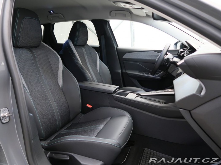 Peugeot 308 1.5BlueHDi,CZ,1Maj,ALLURE 2024