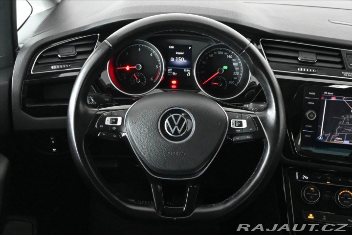 Volkswagen Touran 2,0 TDI 110 kW DSG HIGHLI 2021