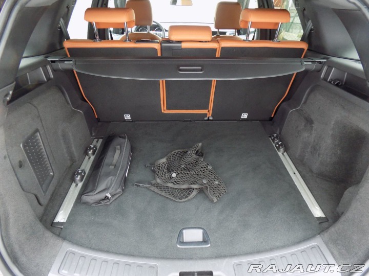 Land Rover Discovery Sport 2.0 TD4/HSE/Luxury/1.Maj. 2017