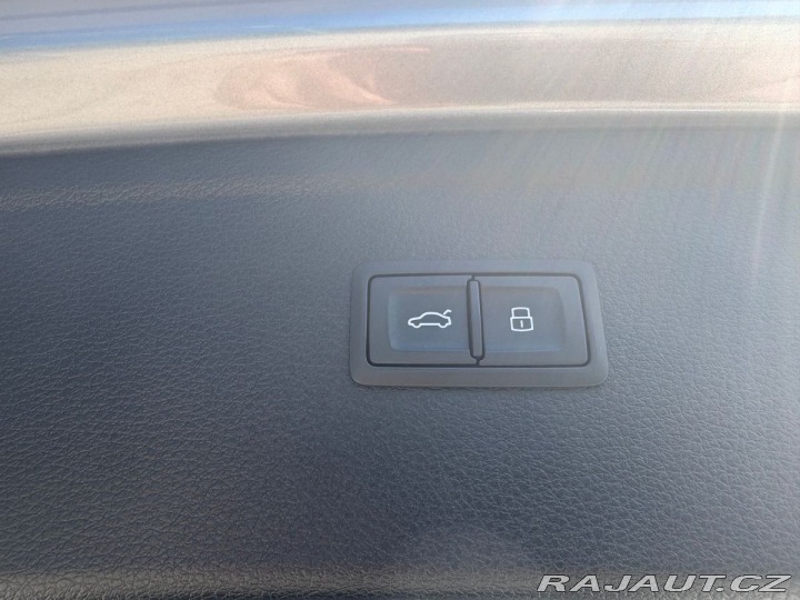 Audi Q5 Advanced 40TDI 150kW Záru 2022