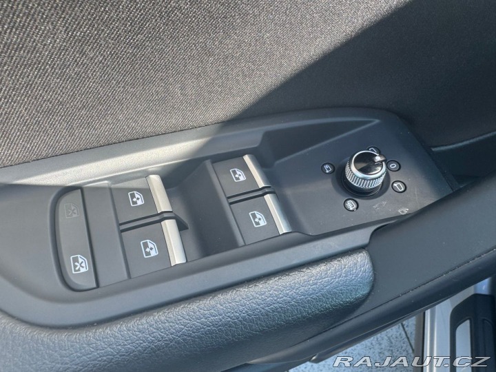 Audi Q5 Advanced 40TDI 150kW Záru 2022