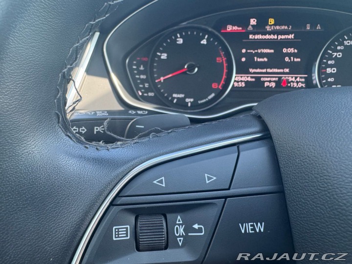 Audi Q5 Advanced 40TDI 150kW Záru 2022