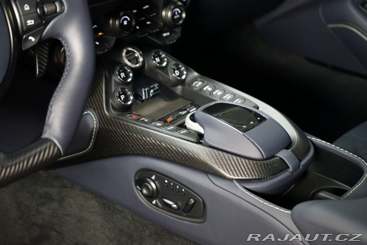 Aston Martin Ostatní modely V12 Vantage 1 of 333*5.2L*515kW*CERAM 2023