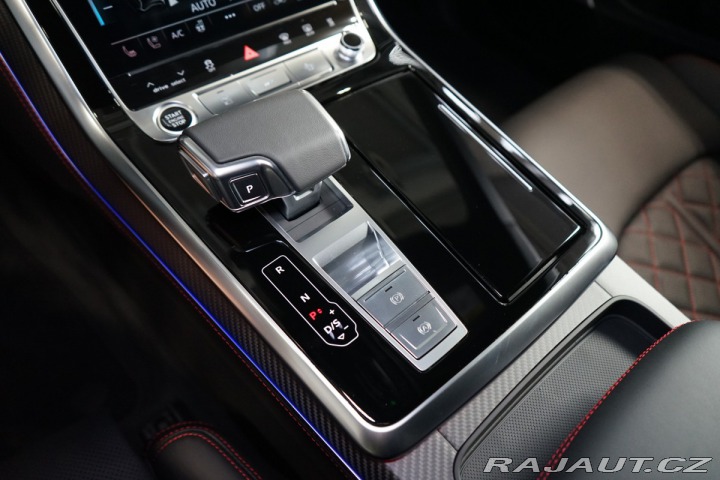 Audi Q8 TAŽNÉ*NEZ.TOP*CZ*VZDUCH* 2025