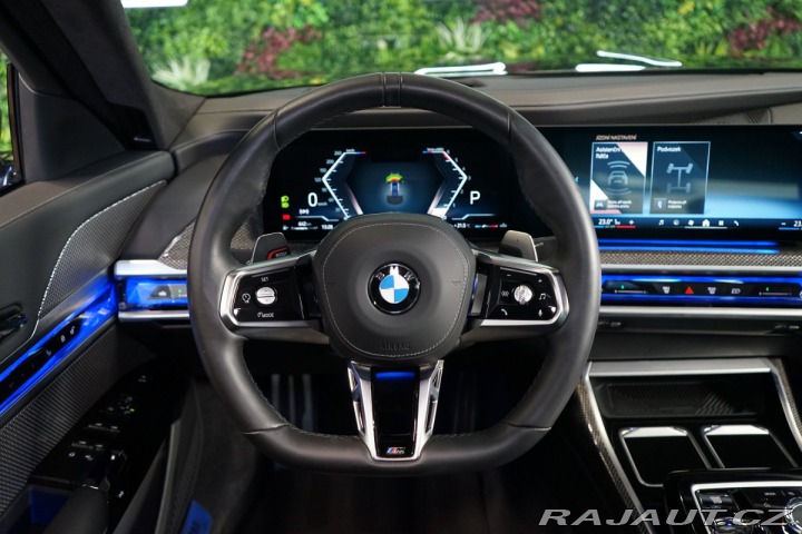 BMW 7 B&W*ZÁRUKA*PANORAMA* 2024