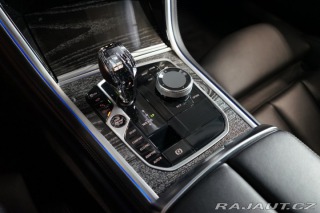 BMW 8 840xd*GC*NEZ.TOP*LASER*PA 2021