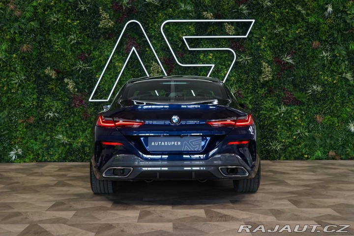BMW 8 GC*PANO*CRAFTED*ZÁRUKA 2022