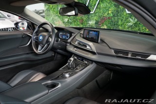 BMW i8 1.5i EDrive LED HUD Camer 2018
