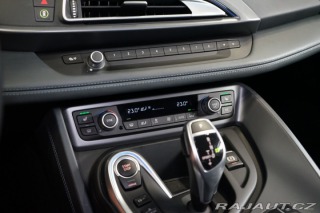 BMW i8 1.5i EDrive LED HUD Camer 2018