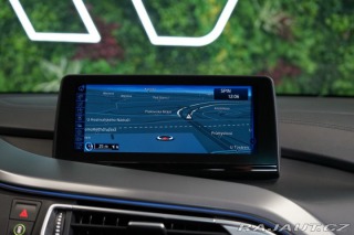 BMW i8 1.5i EDrive LED HUD Camer 2018