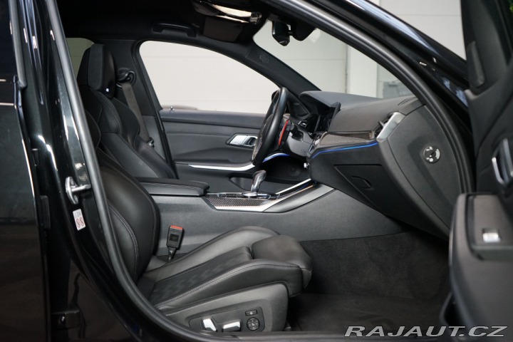 BMW M3 xDrive*CARBON*ZÁRUKA*LASE 2022