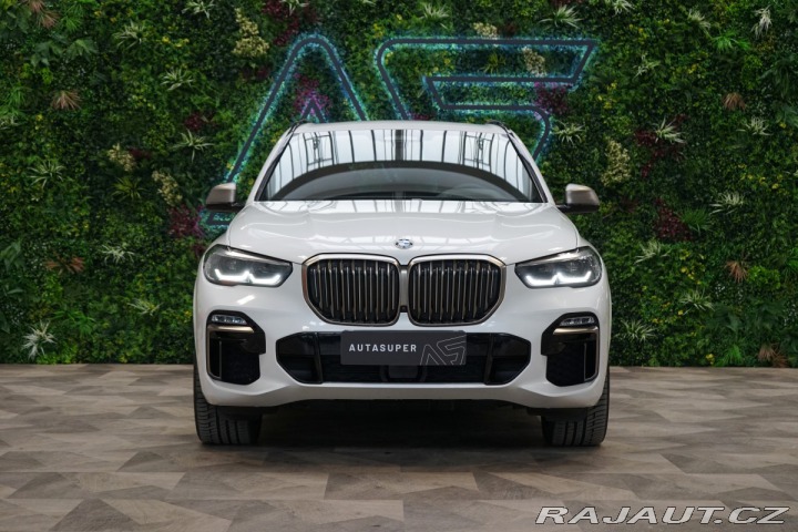 BMW X5 M50i*390kW*H/K*TAŽNÉ*ZÁRU 2021