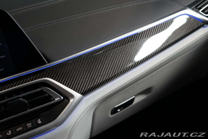 BMW X5 COMPETITION*MASÁŽ*PANO*TA 2023