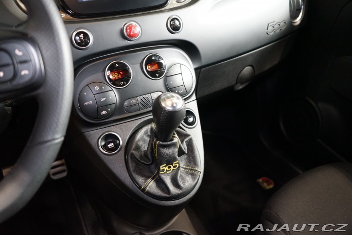 Fiat 500 120kW*MANUÁL* 2022