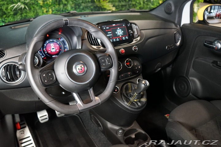 Fiat 500 120kW*MANUÁL* 2022