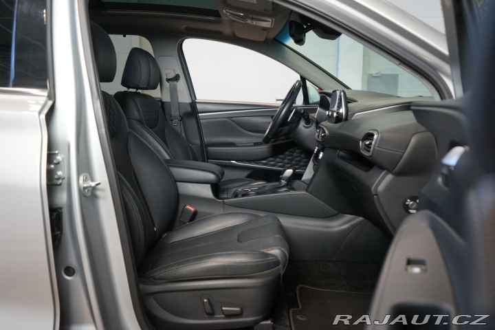Hyundai Santa Fe 2.2 CRDi*DCT*7-MÍST*PANO* 2020