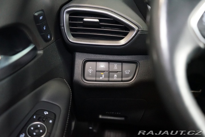 Hyundai Santa Fe 2.2 CRDi*DCT*7-MÍST*PANO* 2020