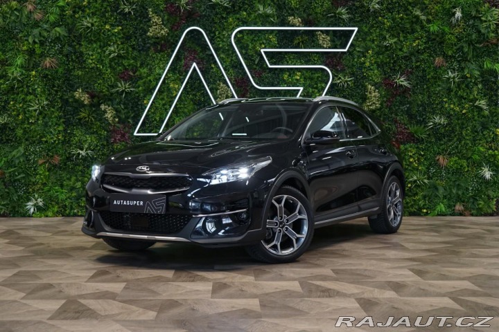 Kia XCeed 1.6 GDi*HYBRID*6AT*PANO*Z 2021