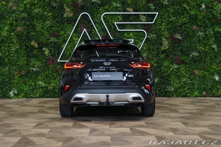 Kia XCeed 1.6 GDi*HYBRID*6AT*PANO*Z 2021