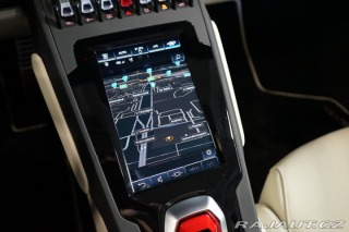 Lamborghini Huracán EVO SPYDER AWD*LIFT*ZÁRUK 2023