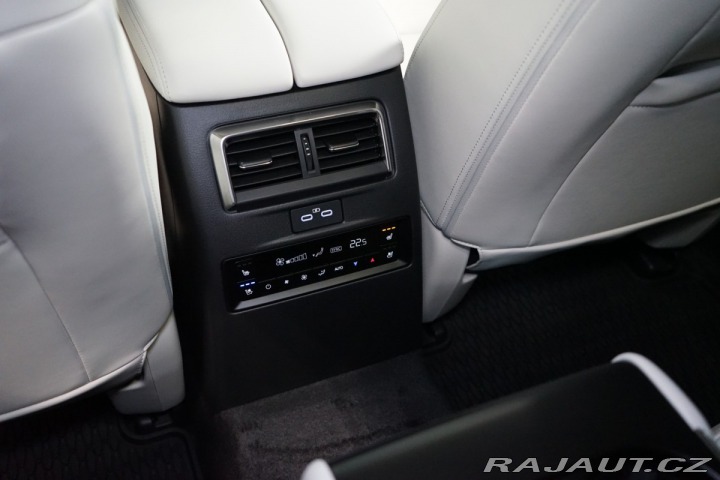 Mazda Ostatní modely CX-80 AWD Takumi+ BOSE Pano HUD 2024