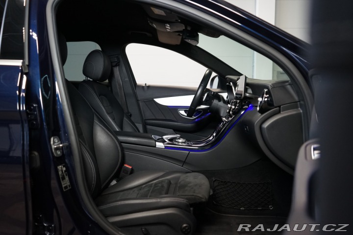 Mercedes-Benz C 300*4MATIC*AMG*LED*CARPLA 2020