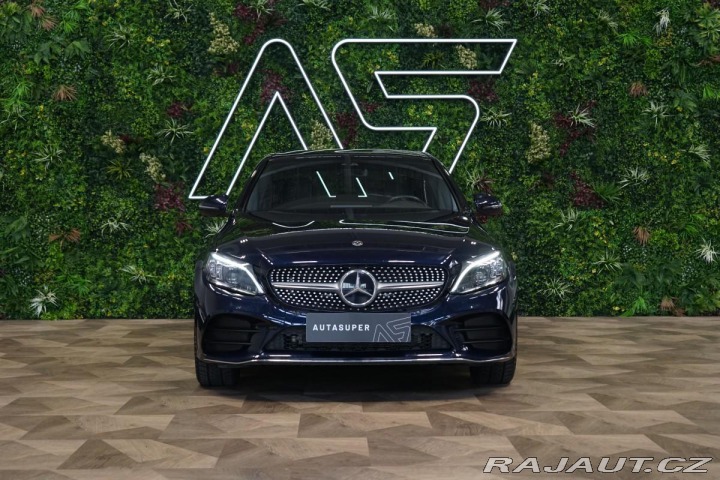 Mercedes-Benz C 300*4MATIC*AMG*LED*CARPLA 2020