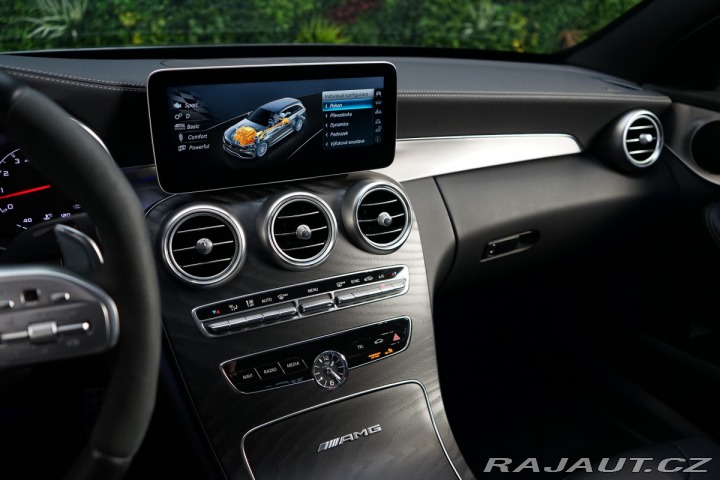 Mercedes-Benz C 63 AMG*V8*350kW*LED*PANO* 2019