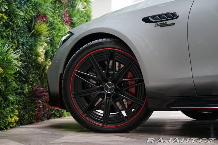 Mercedes-Benz C 63S AMG*4M+*E-PERF.*500kW 2024