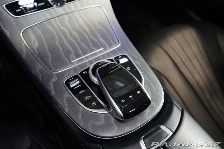 Mercedes-Benz CLS 400d*4M*AMG*TAŽNÉ*BURM*36 2021