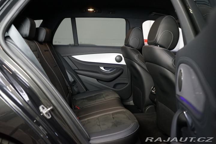 Mercedes-Benz E 220d*4M*AMG*LED*DISTRONIC 2020