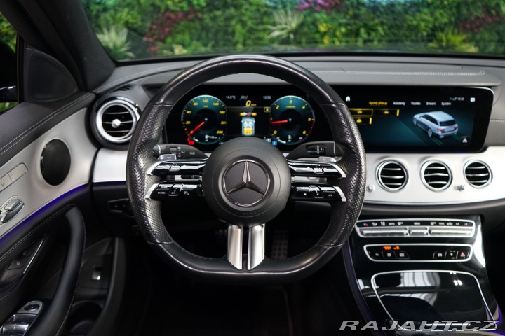 Mercedes-Benz E 220d*4M*AMG*LED*DISTRONIC 2020