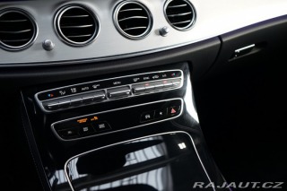 Mercedes-Benz E 220d*4M*AMG*LED*DISTRONIC 2020