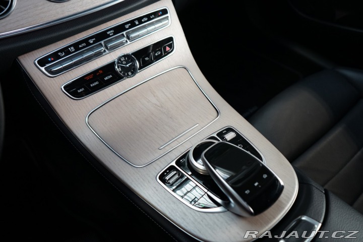 Mercedes-Benz E 350d*4M*AMG*COUPÉ*NEZ.TOP 2018