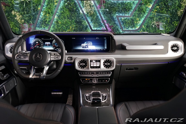 Mercedes-Benz G 63 AMG*MAGNO*SUPERIOR*TAŽ 2024