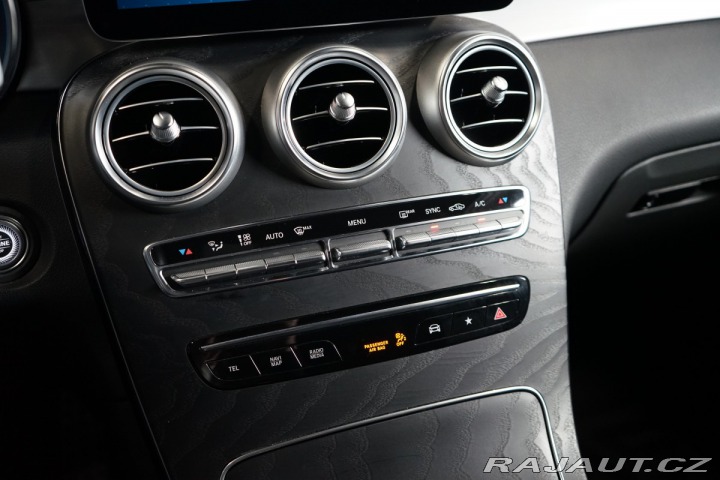 Mercedes-Benz GLC 220d*4MATIC*COUPÉ*AMG*TAŽ 2021