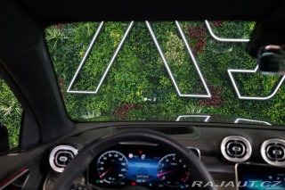 Mercedes-Benz GLC 300*AMG*4M*PANO*TAŽNÉ*NEZ 2023
