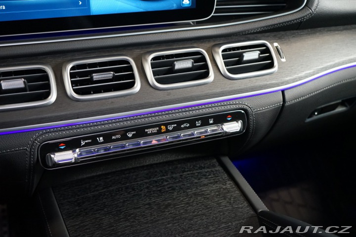 Mercedes-Benz GLS 6 MÍST*NEZ.TOP*MASÁŽ 2023