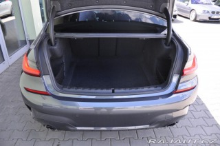 BMW 3 320xD M-SPORT ČR 1.MAJ 2022
