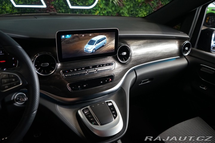 Mercedes-Benz V 300d*AMG*NEZ.TOP*VZDUCH*3 2023