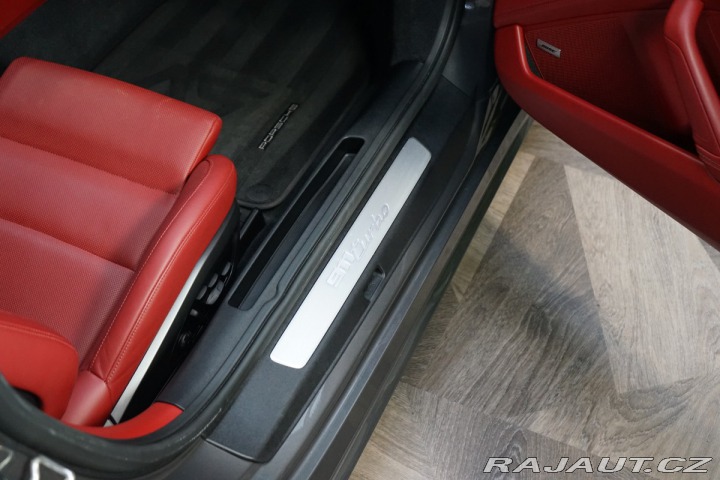 Porsche 911 992*TURBO*427kW*MATRIX*BO 2022