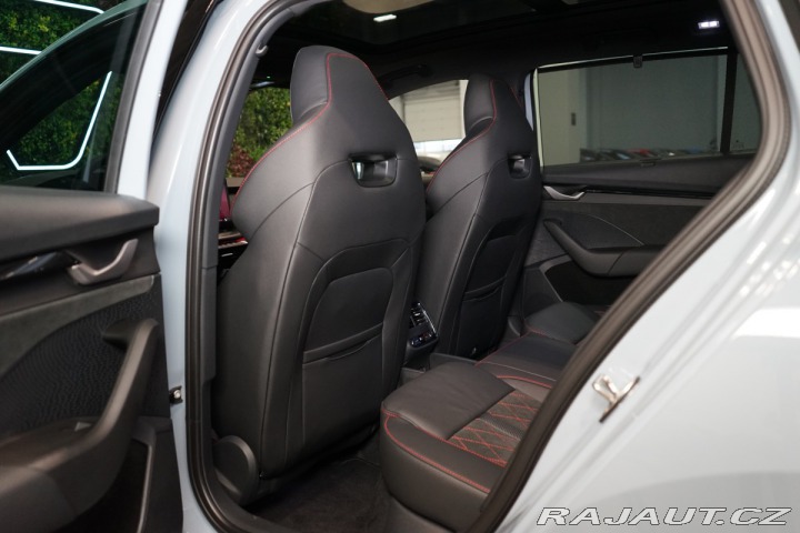 Škoda Octavia 195kW*FACELIFT*PANO*DCC 2024