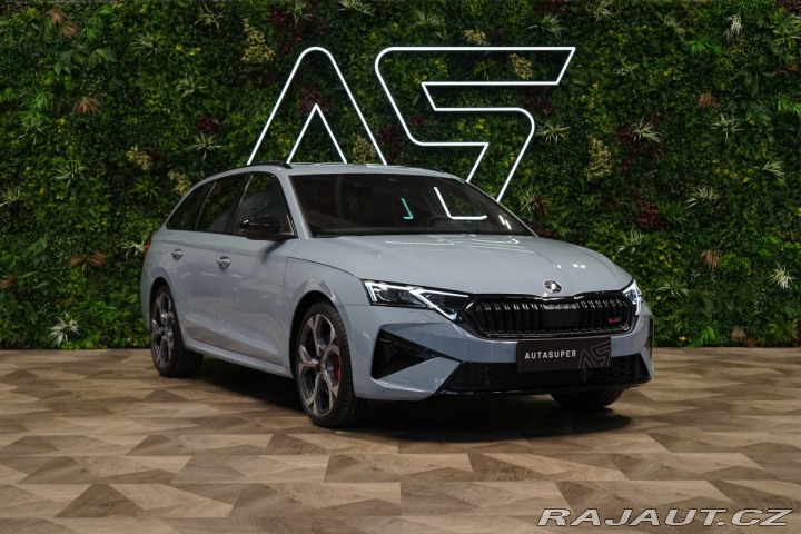 Škoda Octavia 195kW*FACELIFT*PANO*DCC 2024