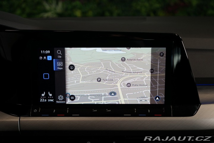 Volkswagen Golf 1.5 TSI*ACC*TAŽNÉ*CARPLAY 2024